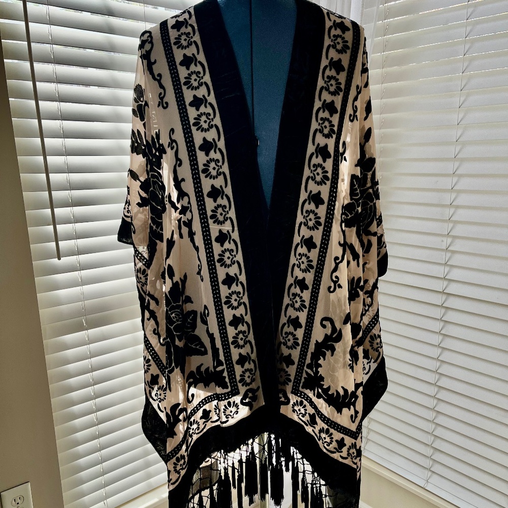 Serec burnout kimono
